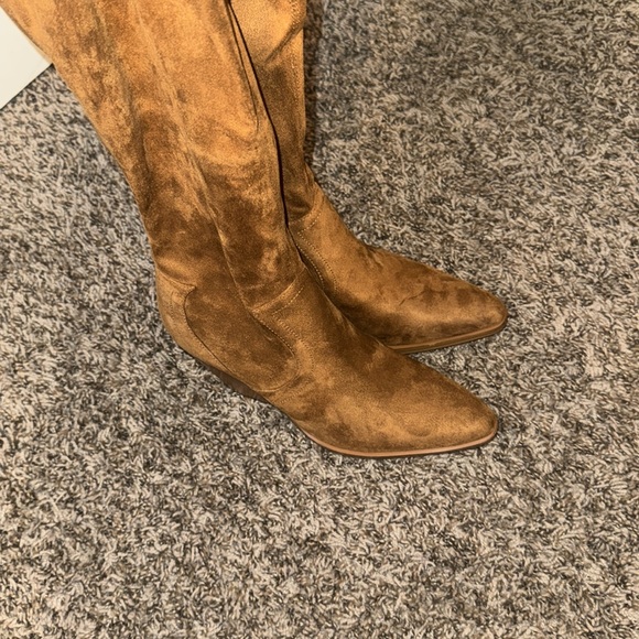 NWOT Marc Fisher Cathi pointed toe over the knee boots - Picture 5 of 6